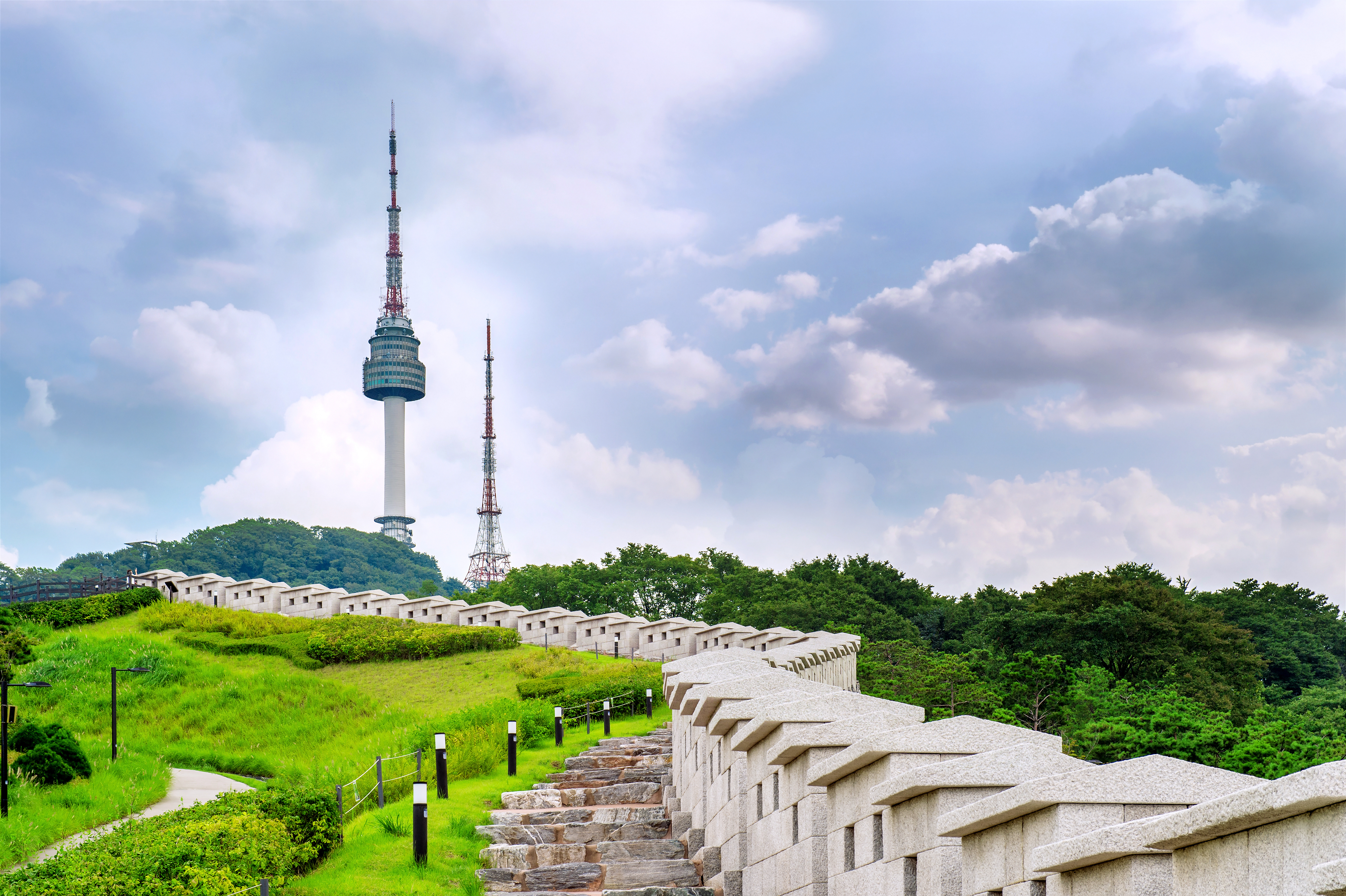 Namsan Seoul skyline